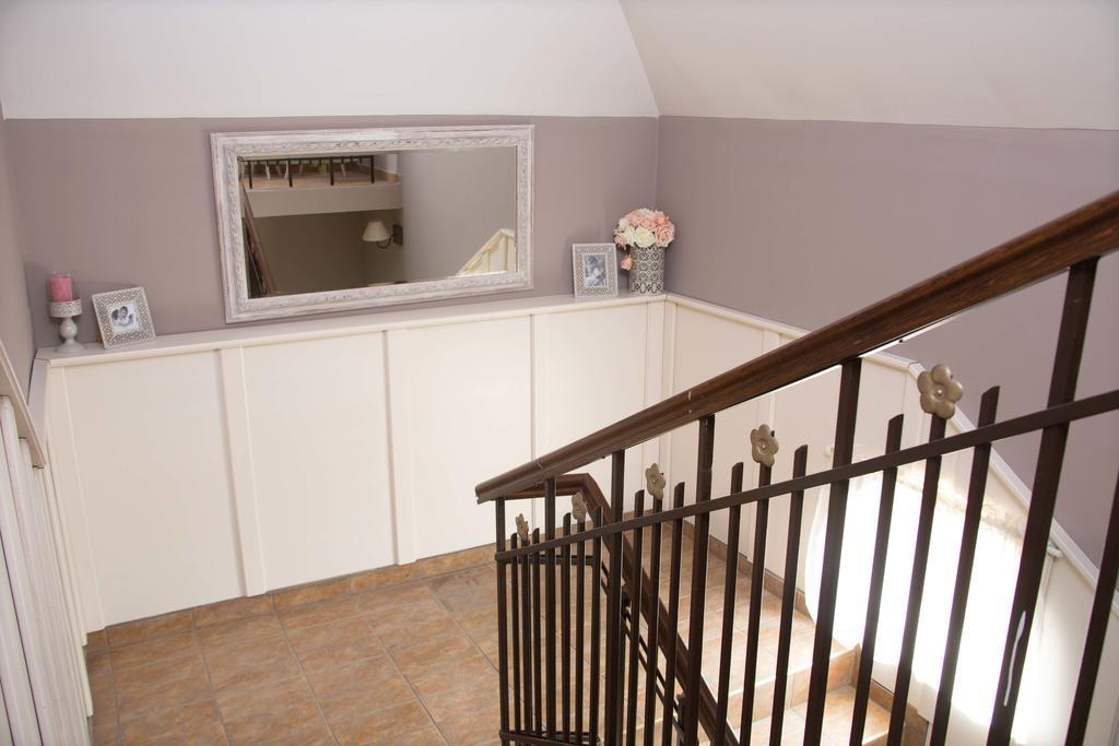 Family Hotel The Castle Σούμεν Εξωτερικό φωτογραφία