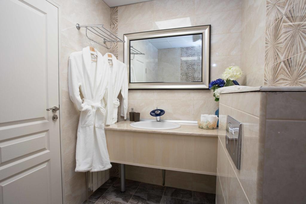 Family Hotel The Castle Σούμεν Εξωτερικό φωτογραφία