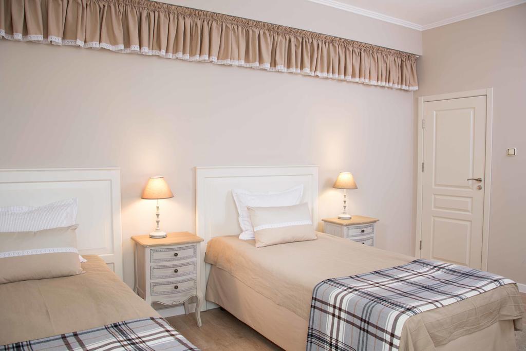 Family Hotel The Castle Σούμεν Εξωτερικό φωτογραφία